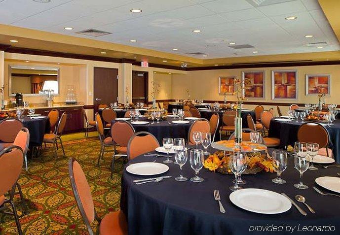 Courtyard By Marriott Fort Smith Downtown מסעדה תמונה