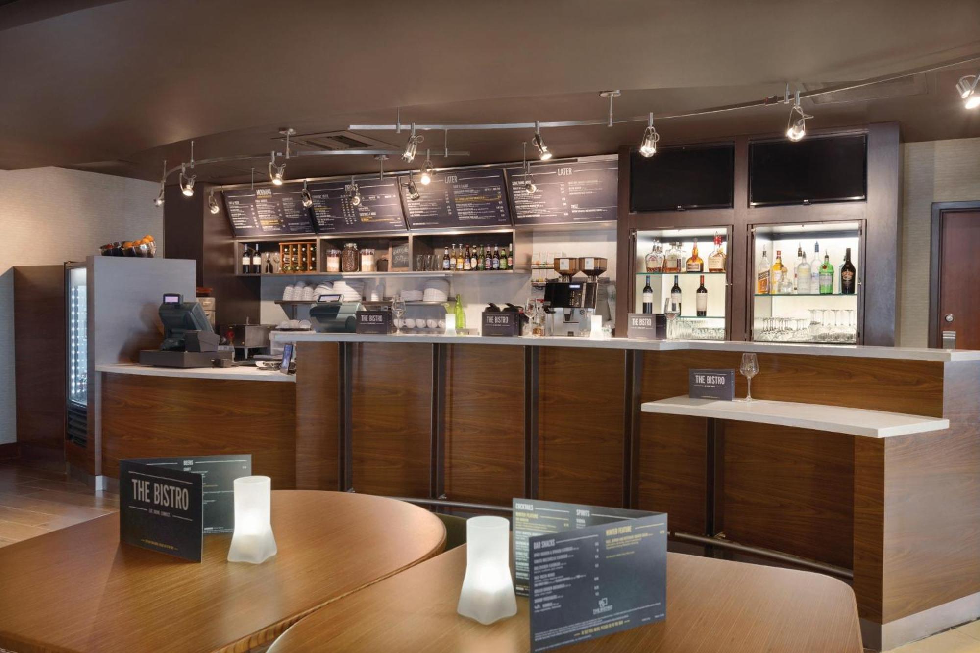 Courtyard By Marriott Fort Smith Downtown מראה חיצוני תמונה