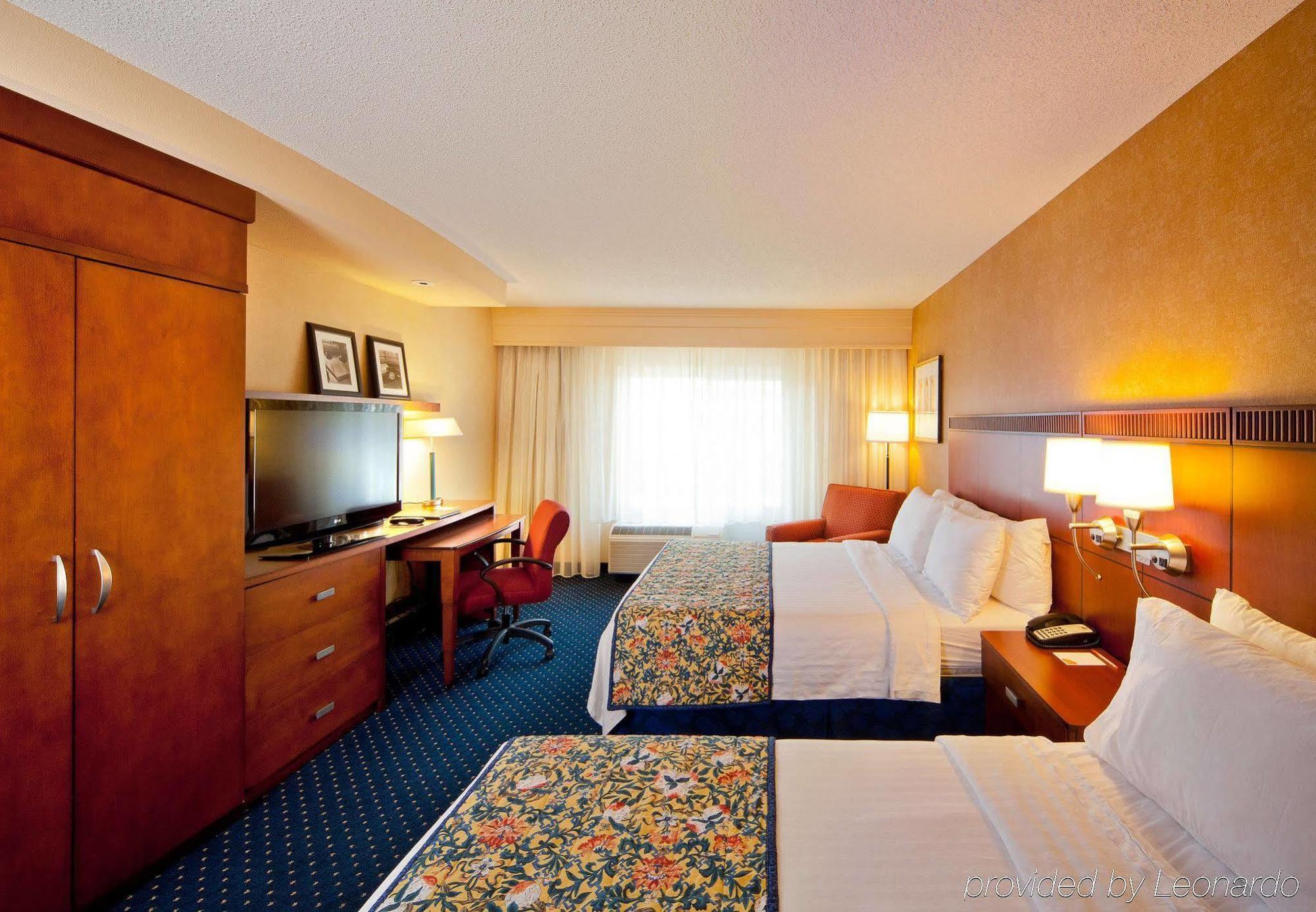 Courtyard By Marriott Fort Smith Downtown מראה חיצוני תמונה